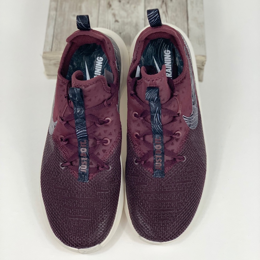 NWT Nike Free Trainers 8 Print  Burgundy Crush - Picture 3 of 6